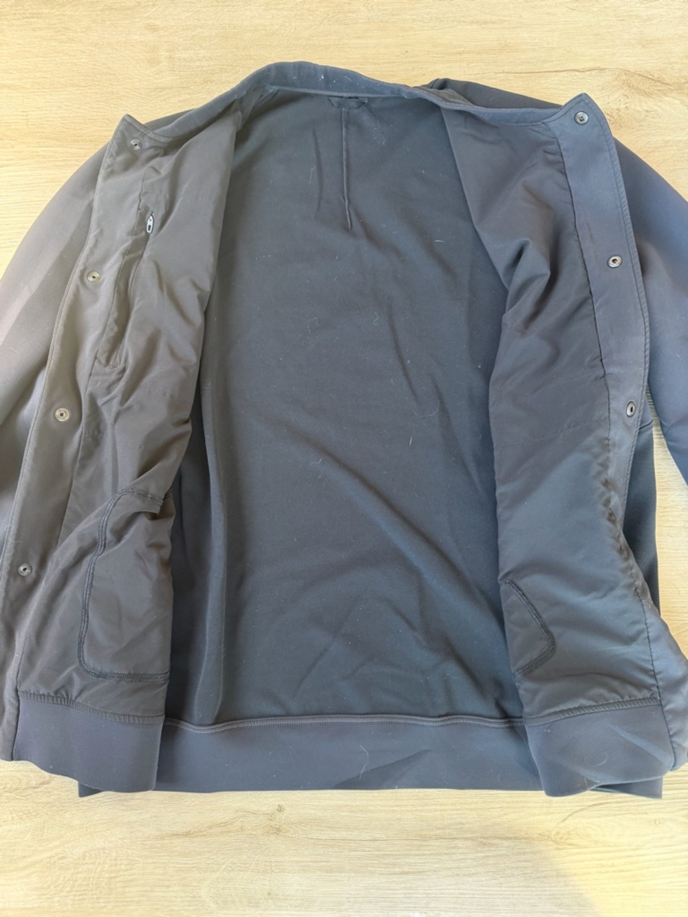 Lululemon Men’s Button Up Jacket - Picture 2 of 5